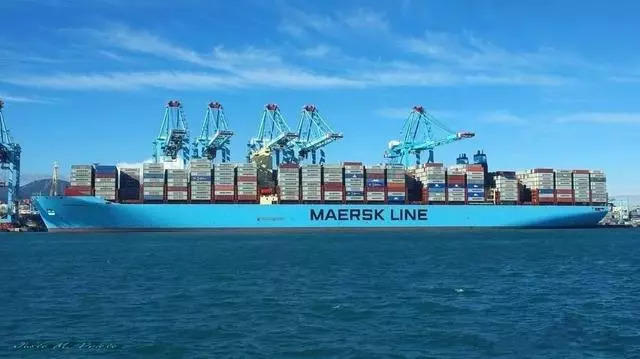 maersk line to change fuel adjustment surcharge ahead of 2020